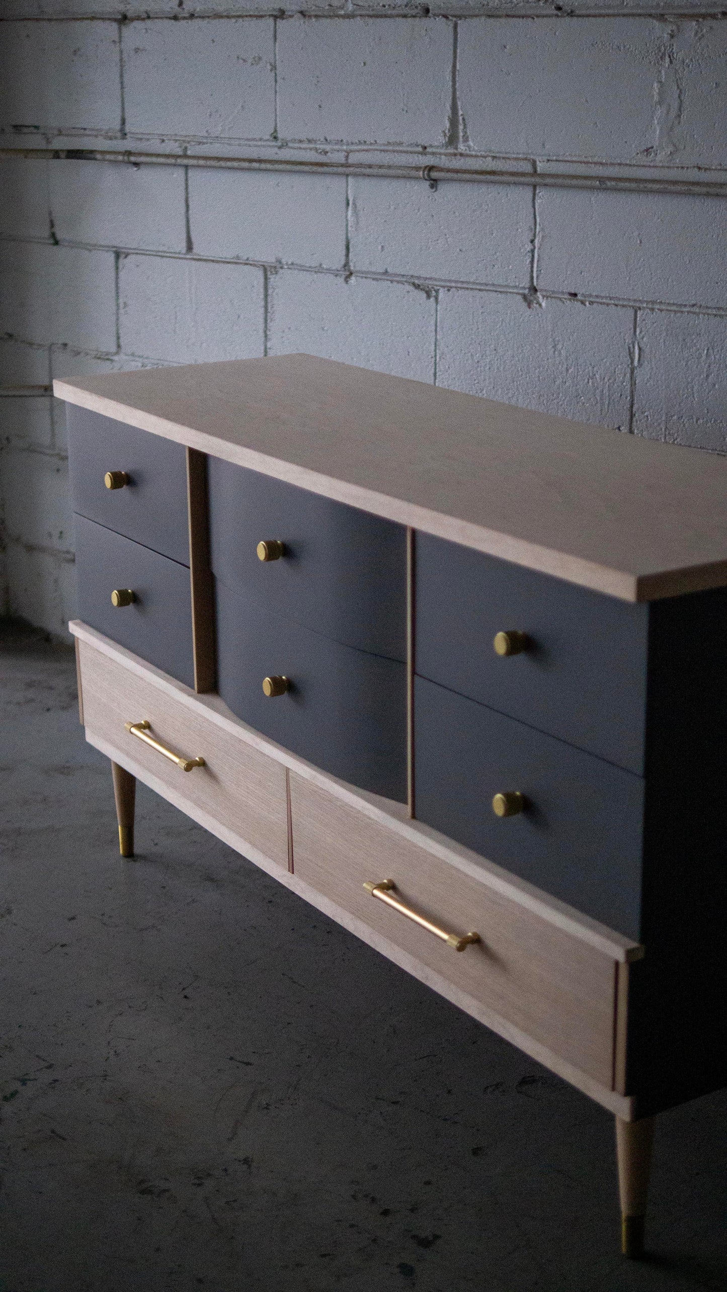 Scandinavian White Wood Dresser Set