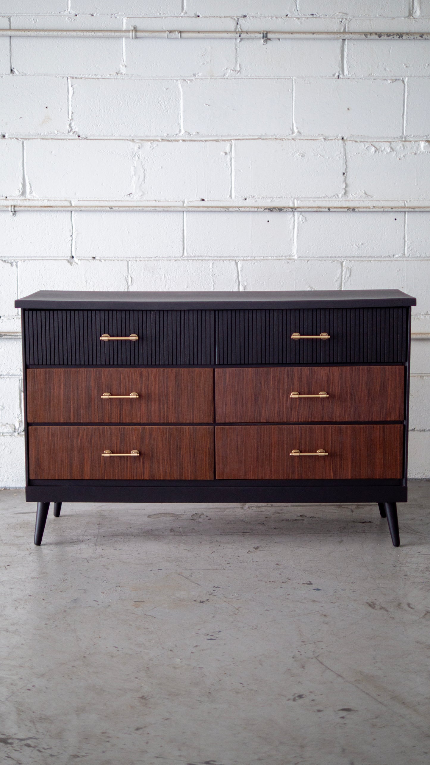 Rosewood MCM Dresser Or Bedroom Set