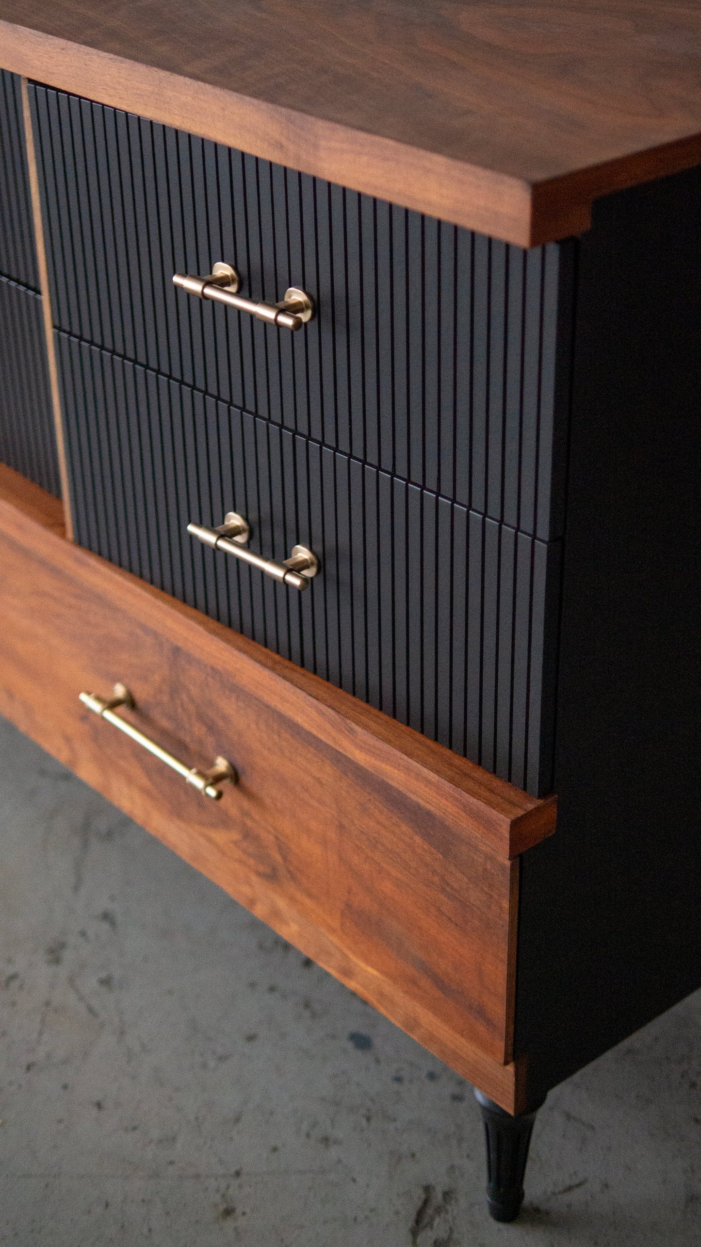 Princeville Fluted MCM Dresser