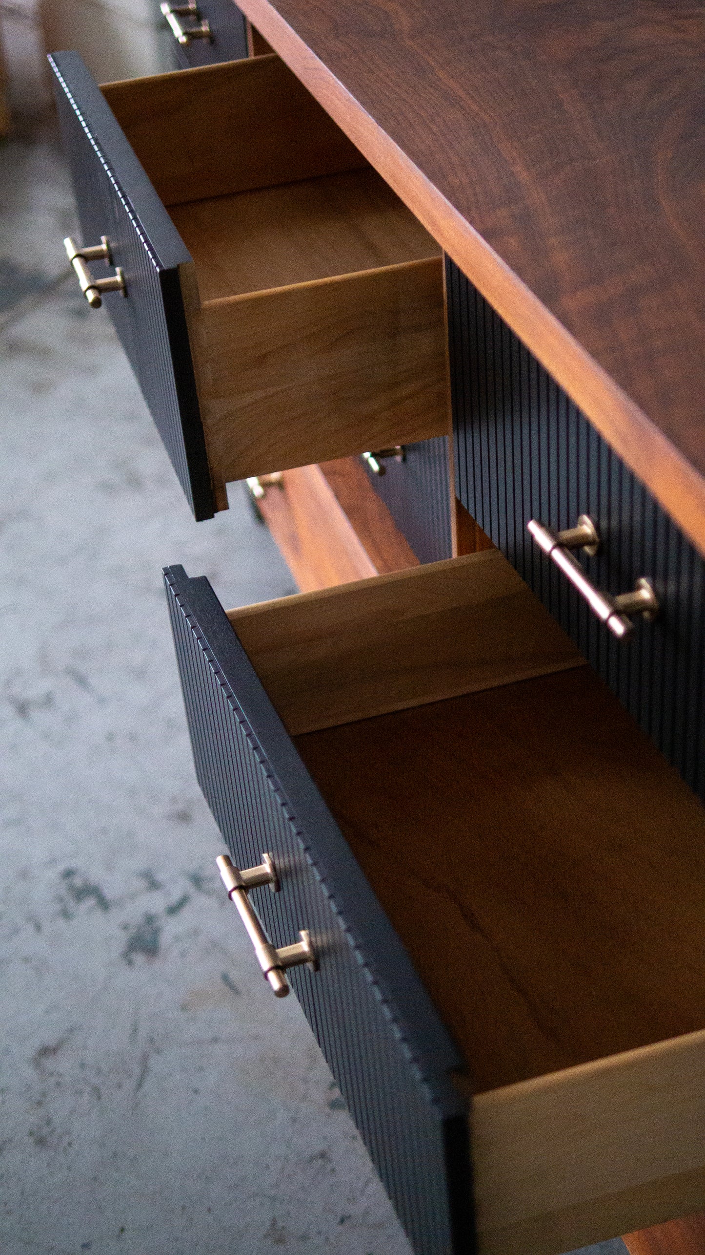 Princeville Fluted MCM Dresser