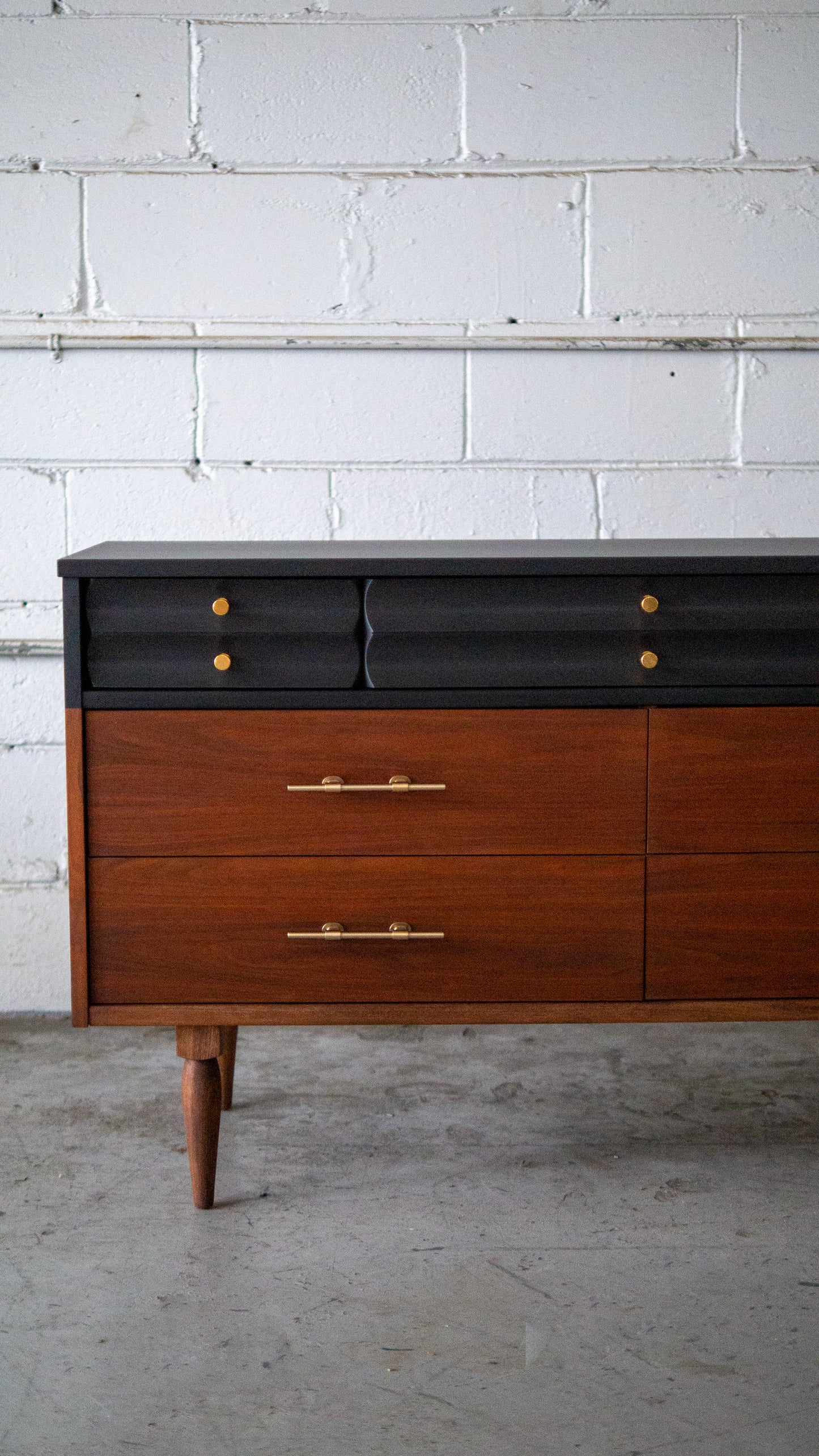 Partial Dipped Kroehler MCM Dresser