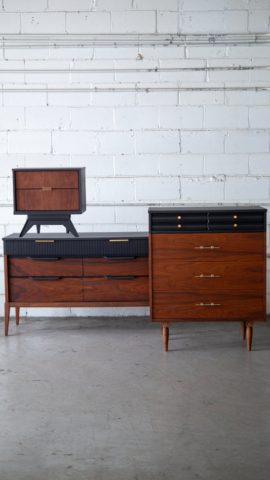Vintage Mid Century Modern Bedroom Set